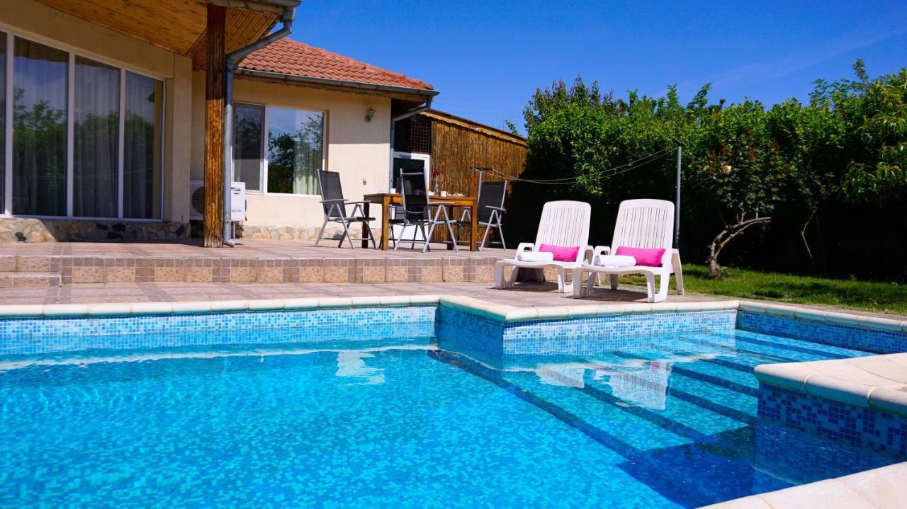 Вила Релакс - Villa Relax Szokolovo Kültér fotó