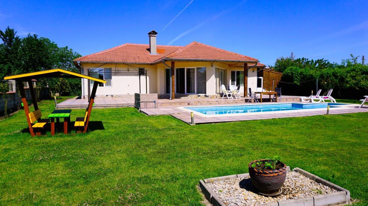 Вила Релакс - Villa Relax Szokolovo Kültér fotó