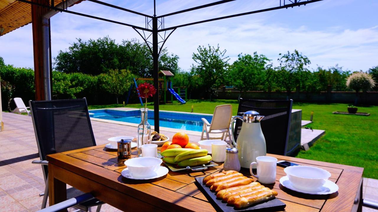 Вила Релакс - Villa Relax Szokolovo Kültér fotó