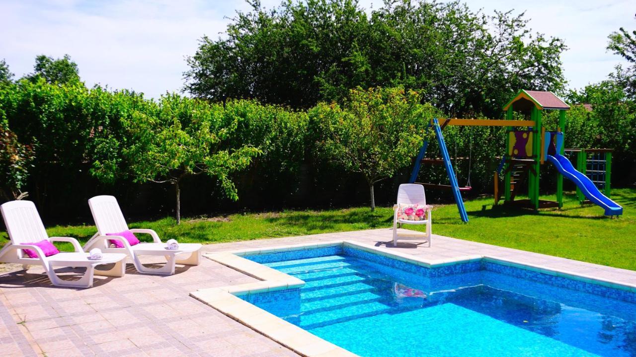 Вила Релакс - Villa Relax Szokolovo Kültér fotó