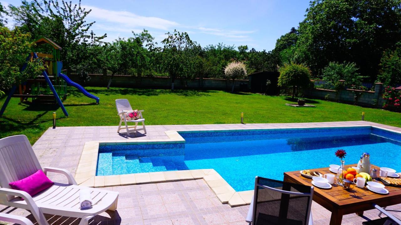 Вила Релакс - Villa Relax Szokolovo Kültér fotó
