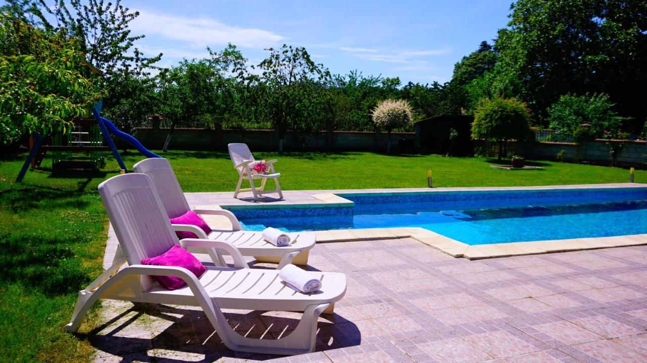 Вила Релакс - Villa Relax Szokolovo Kültér fotó