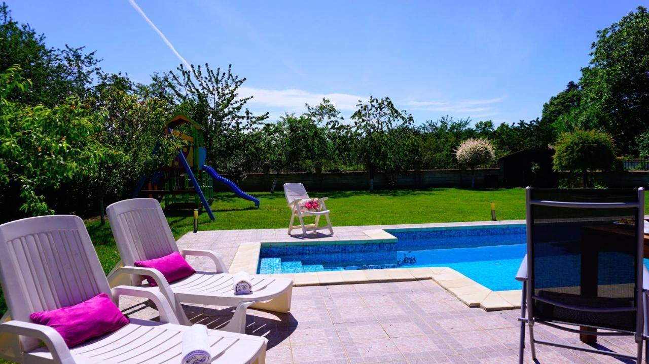 Вила Релакс - Villa Relax Szokolovo Kültér fotó