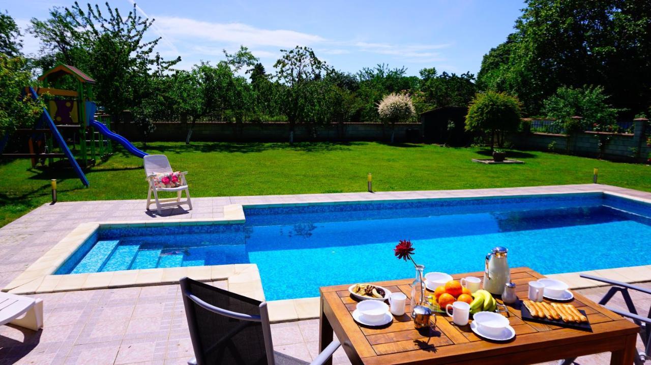 Вила Релакс - Villa Relax Szokolovo Kültér fotó